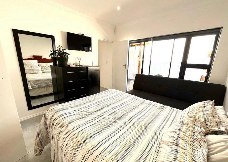 3 Bedroom Property for Sale in Sandown Western Cape